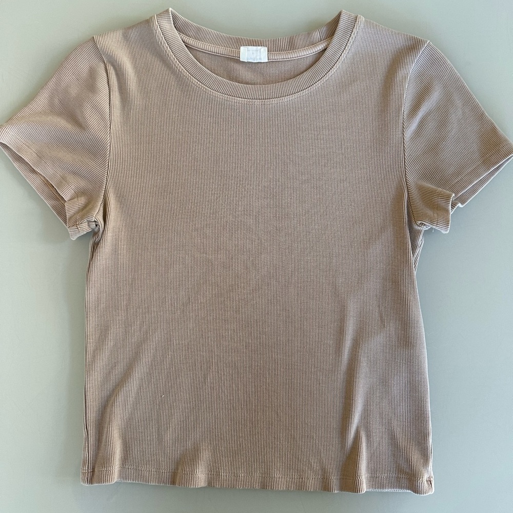 Aritzia Wilfred Free Blush Ribbed Top size Medium